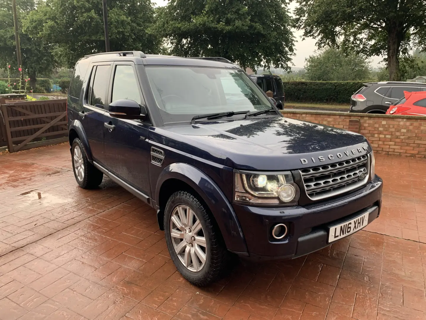 Land Rover Discovery Discovery 3.0 SDV6 SE 7