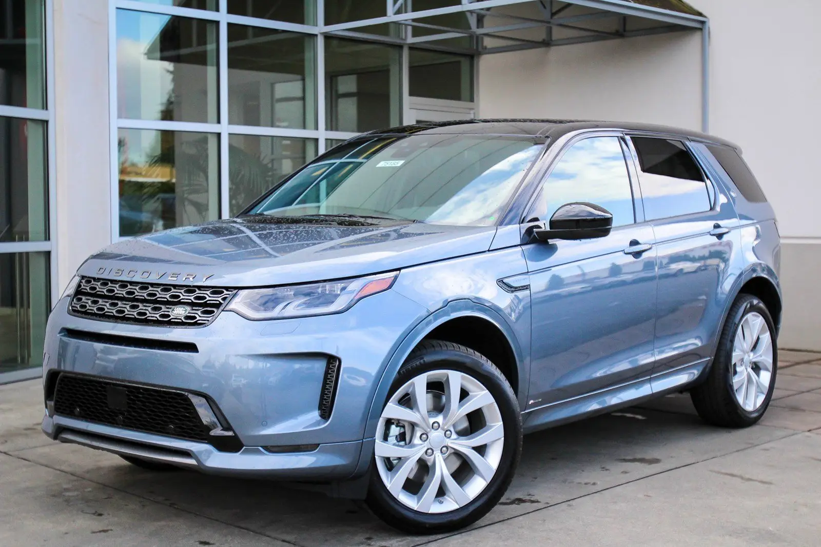 Land Rover Discovery Sport Discovery Sport 1.5 PHEV300 R-Dynamic SE 3