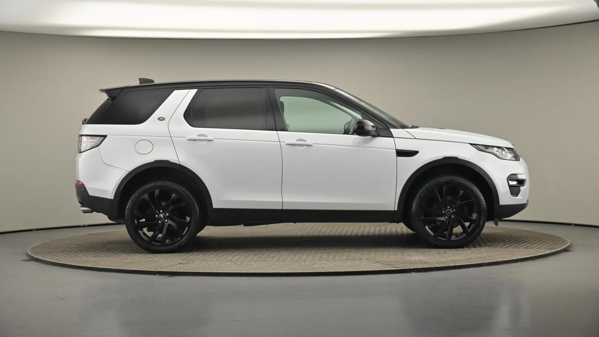 Land Rover Discovery Sport Discovery Sport 2.0 TD4 Black & White Edition 4