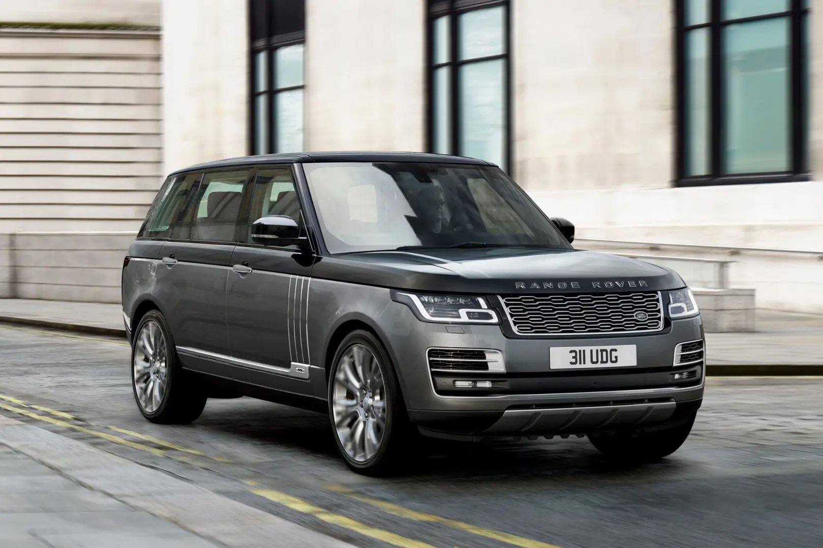 Land Rover Range Rover Range Rover 2.0 PHEV404 Hybrid LWB SVAutobiography 6