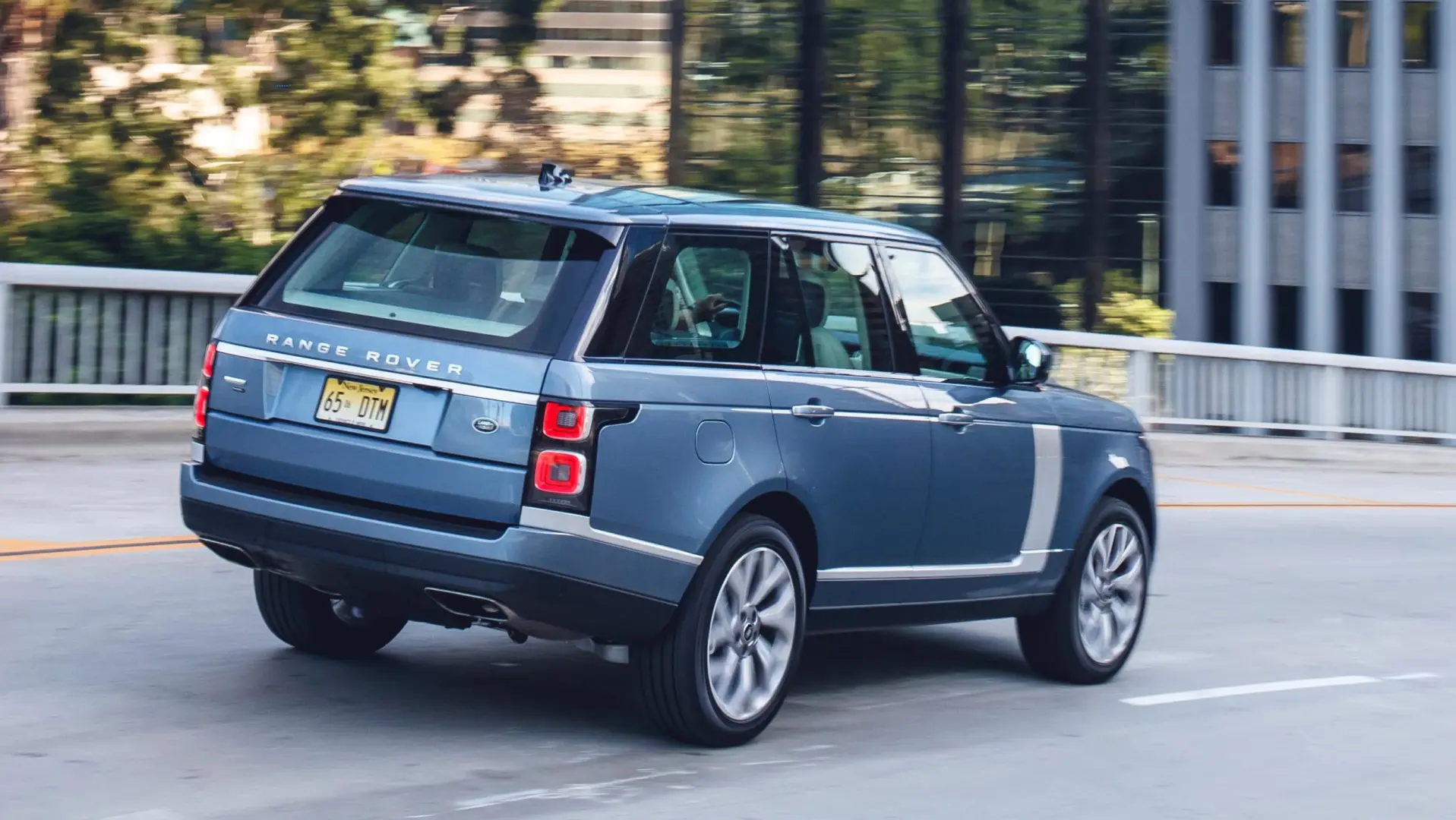 Land Rover Range Rover Range Rover 2.0 PHEV404 Hybrid LWB Vogue 6