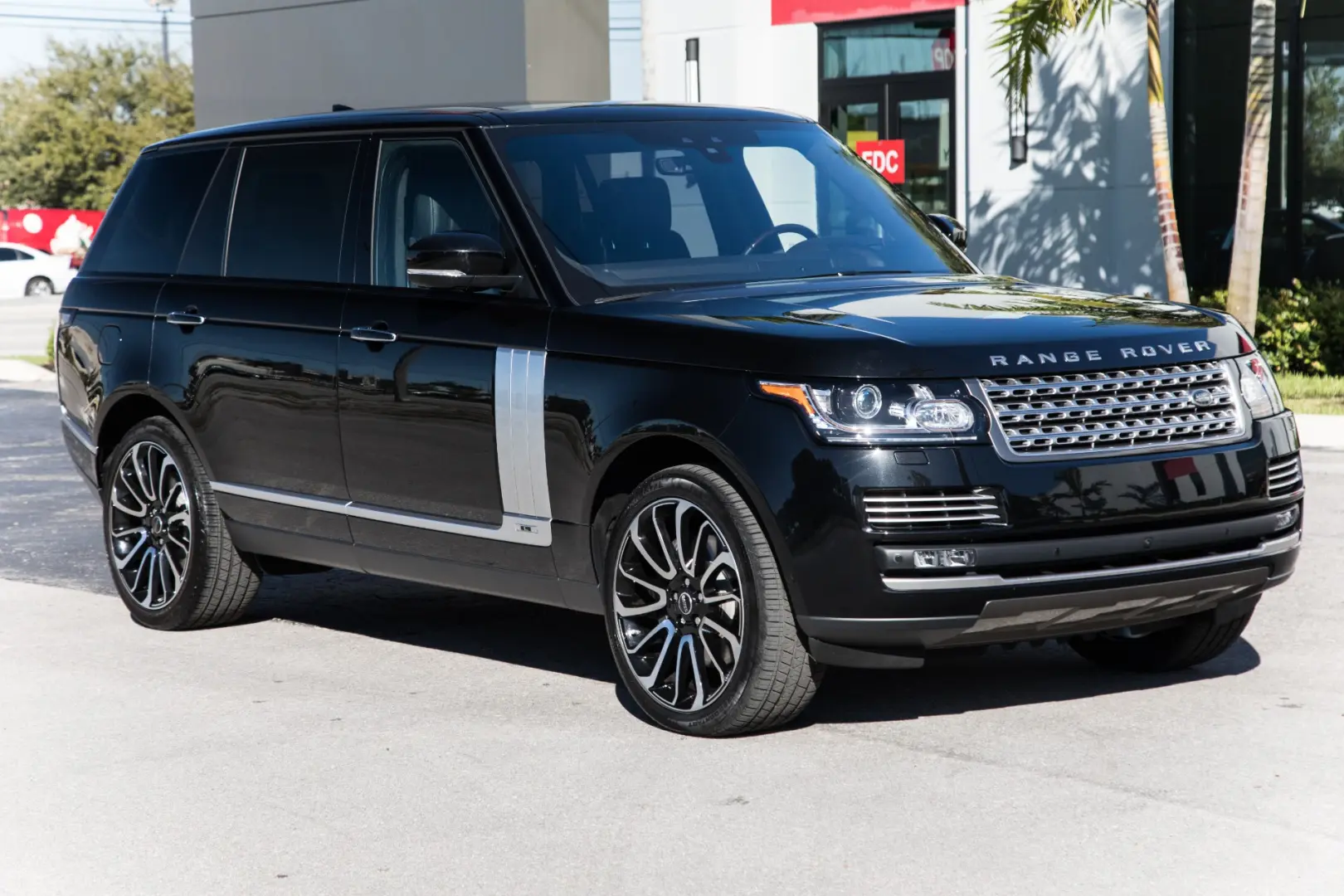 Land Rover Range Rover Range Rover 3.0 SDV6 Hybrid LWB Autobiography 2