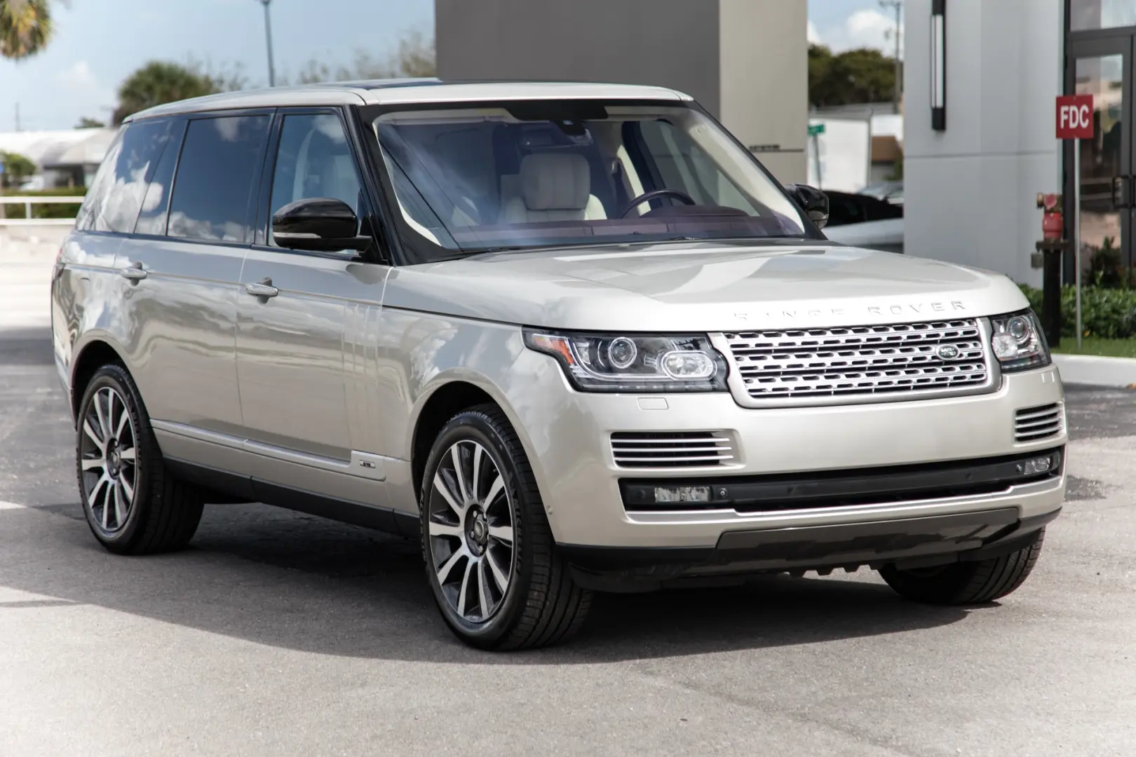 Land Rover Range Rover Range Rover 4.4 SDV8 LWB Autobiography 0