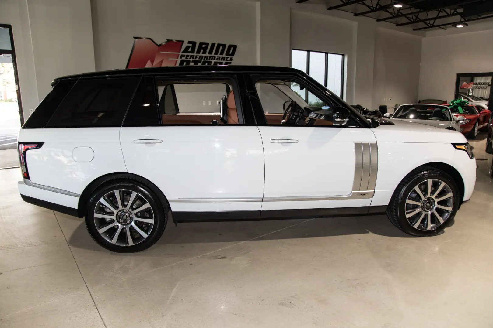 Land Rover Range Rover Range Rover 3.0 TDV6 LWB Autobiography 3