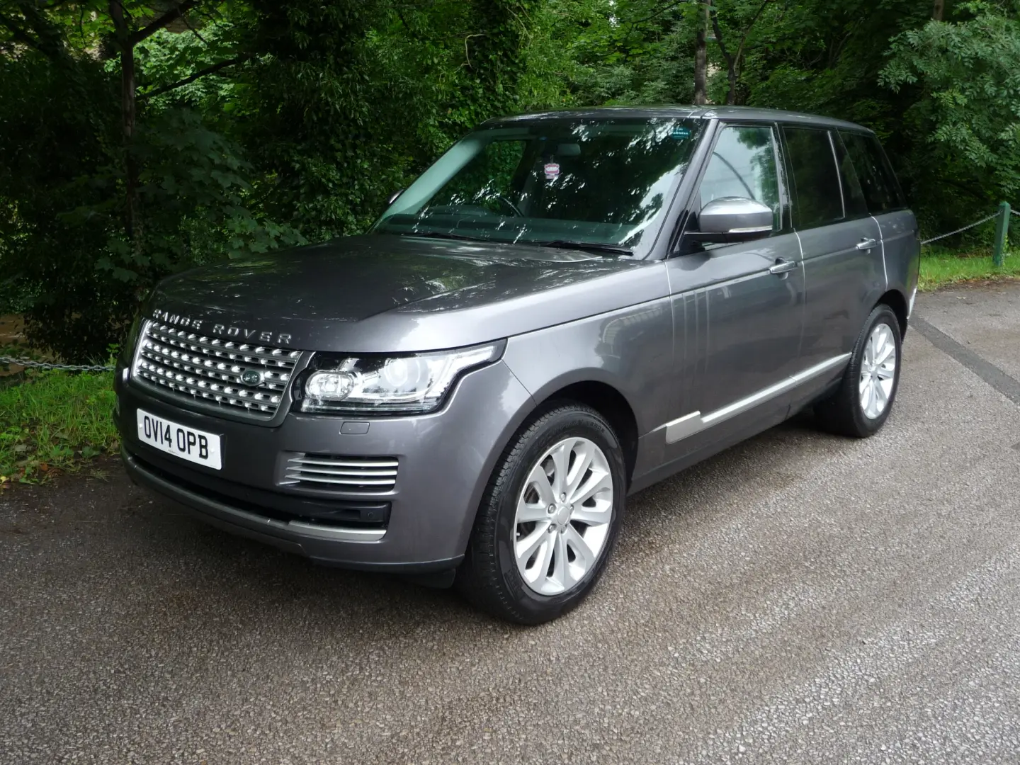 Land Rover Range Rover Range Rover 3.0 TDV6 LWB Vogue 1