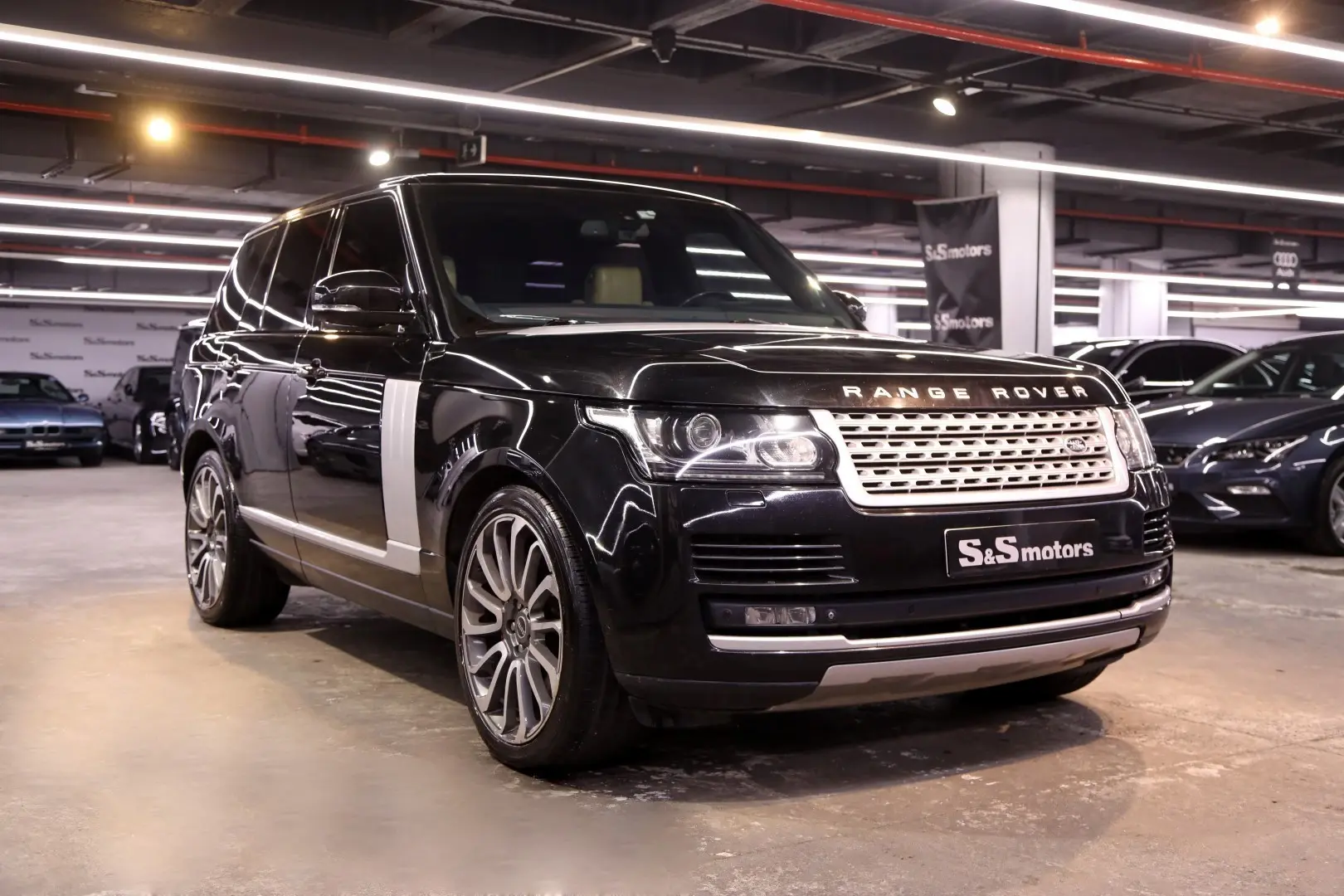 Land Rover Range Rover Range Rover 3.0 TDV6 Vogue 1