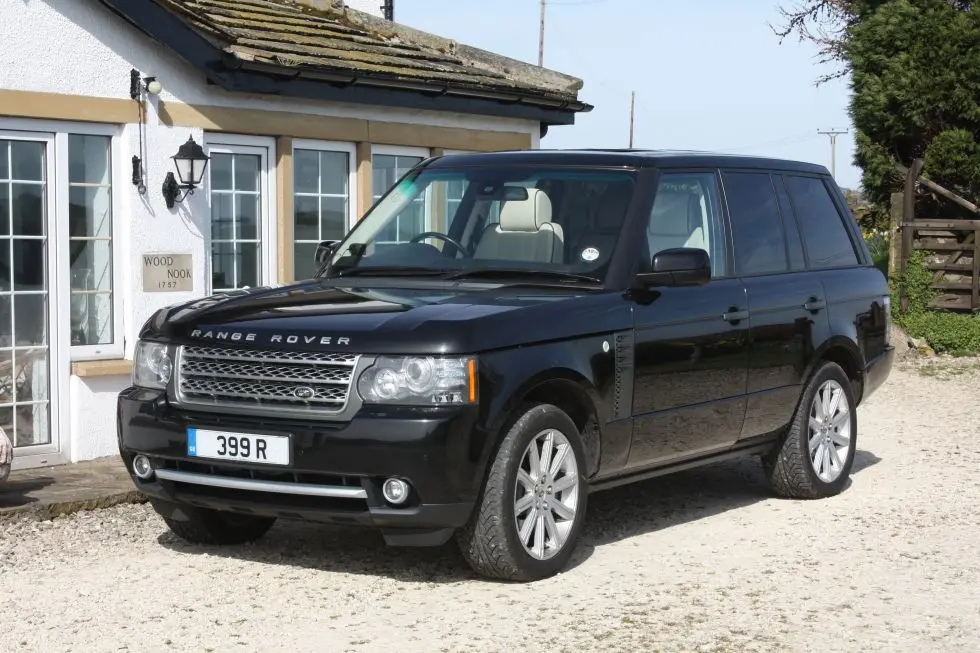 Land Rover Range Rover Range Rover 4.4 TDV8 Vogue Black 3