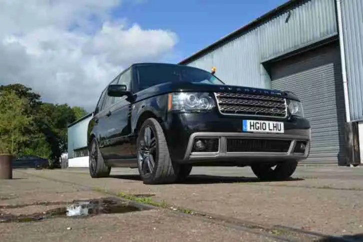 Land Rover Range Rover Range Rover 4.4 TDV8 Vogue Black 5