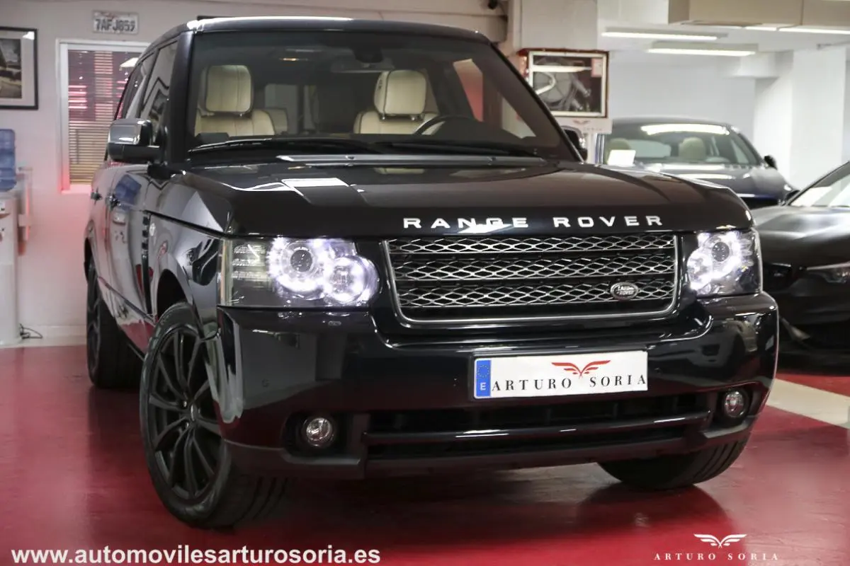 Land Rover Range Rover Range Rover 4.4 TDV8 Vogue Silver 1