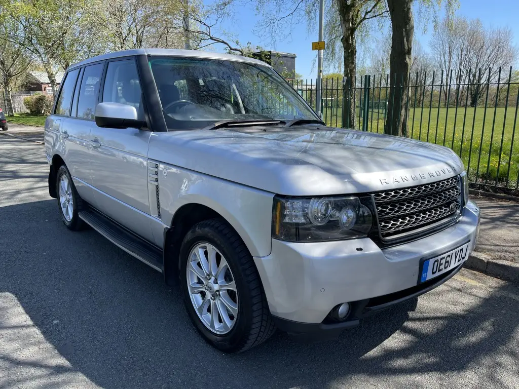 Land Rover Range Rover Range Rover 4.4 TDV8 Vogue Silver 3