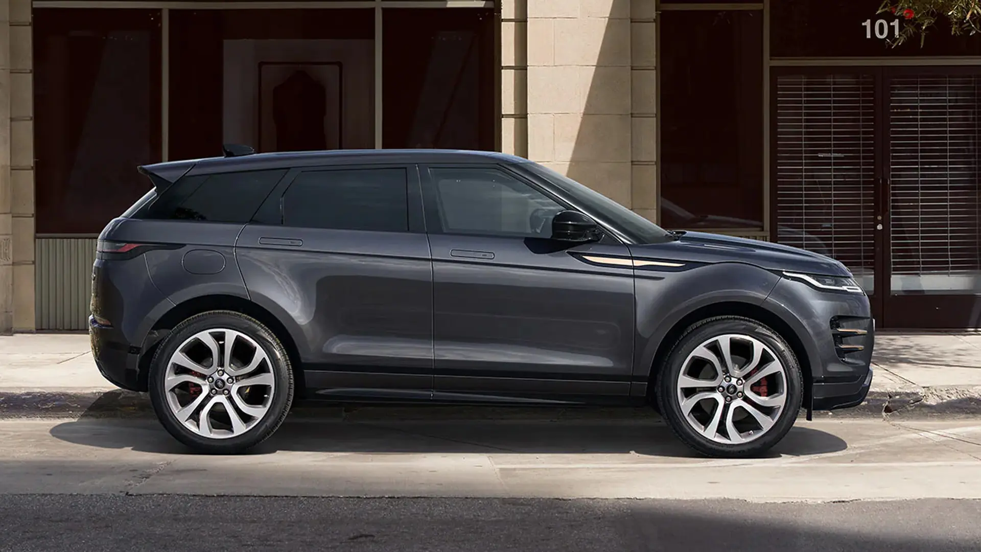 Land Rover Range Rover Evoque Range Rover Evoque 1.5 P160 R-Dynamic S 4