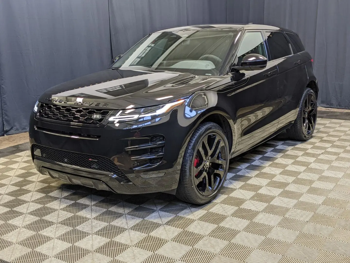Land Rover Range Rover Evoque Range Rover Evoque 1.5 P160 R-Dynamic SE 4