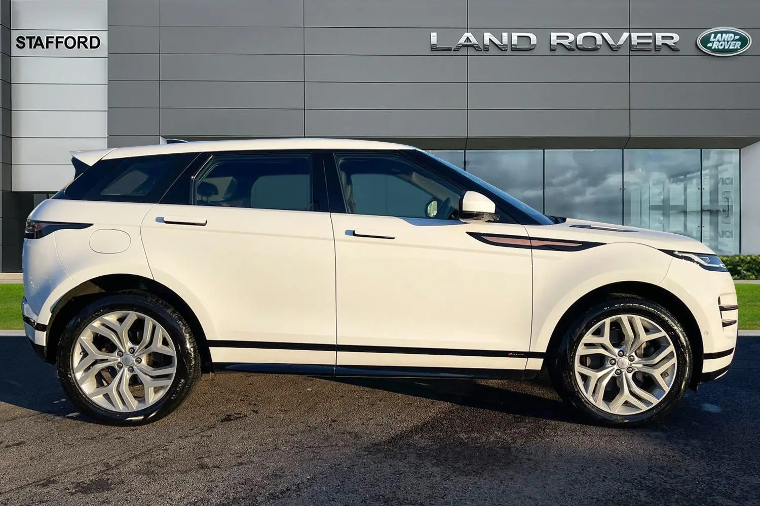 Land Rover Range Rover Evoque Range Rover Evoque 2.0 TD4 D150 R-Dynamic SE 5