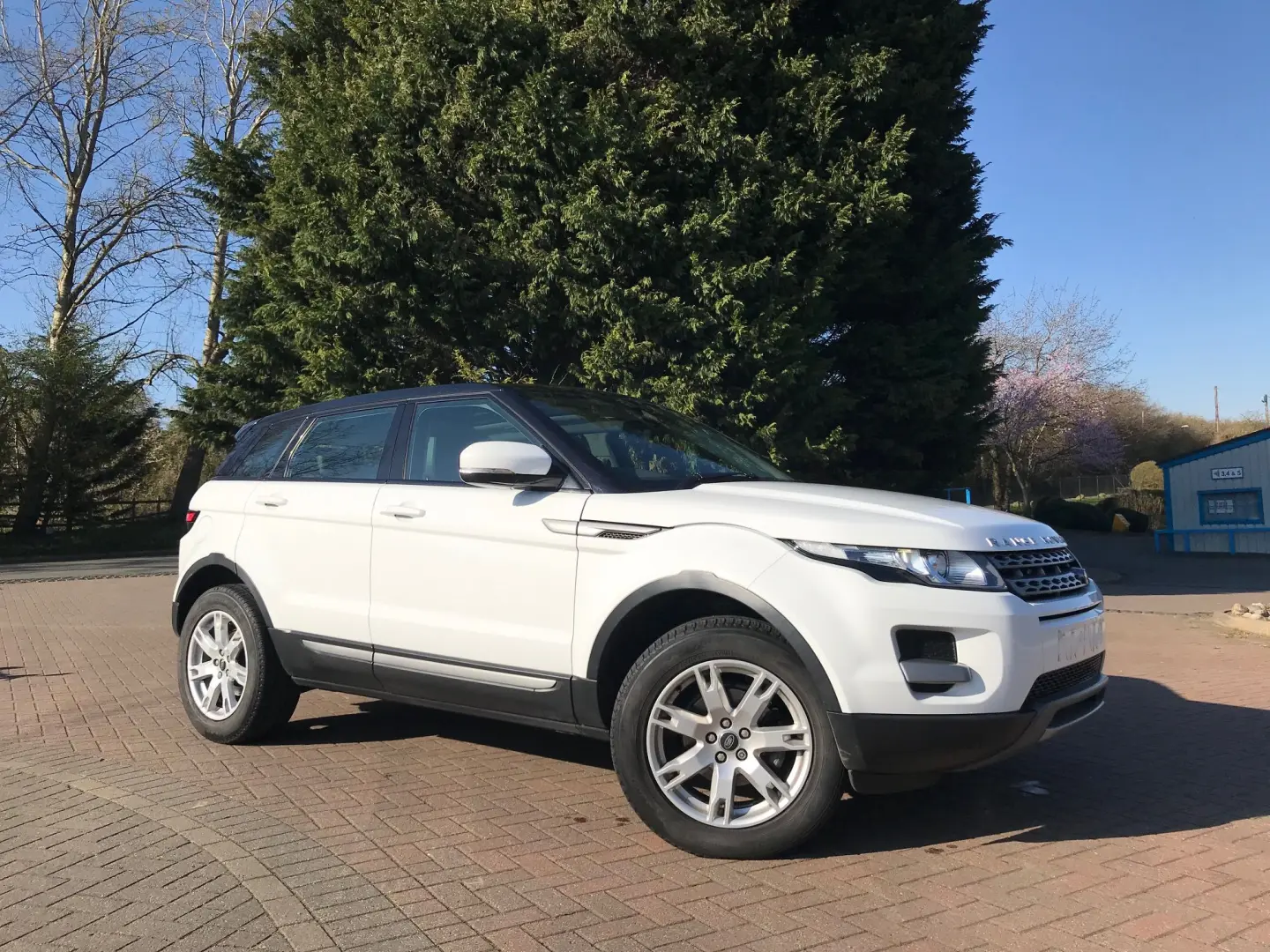 Land Rover Range Rover Evoque Range Rover Evoque 2.2 SD4 Pure 2