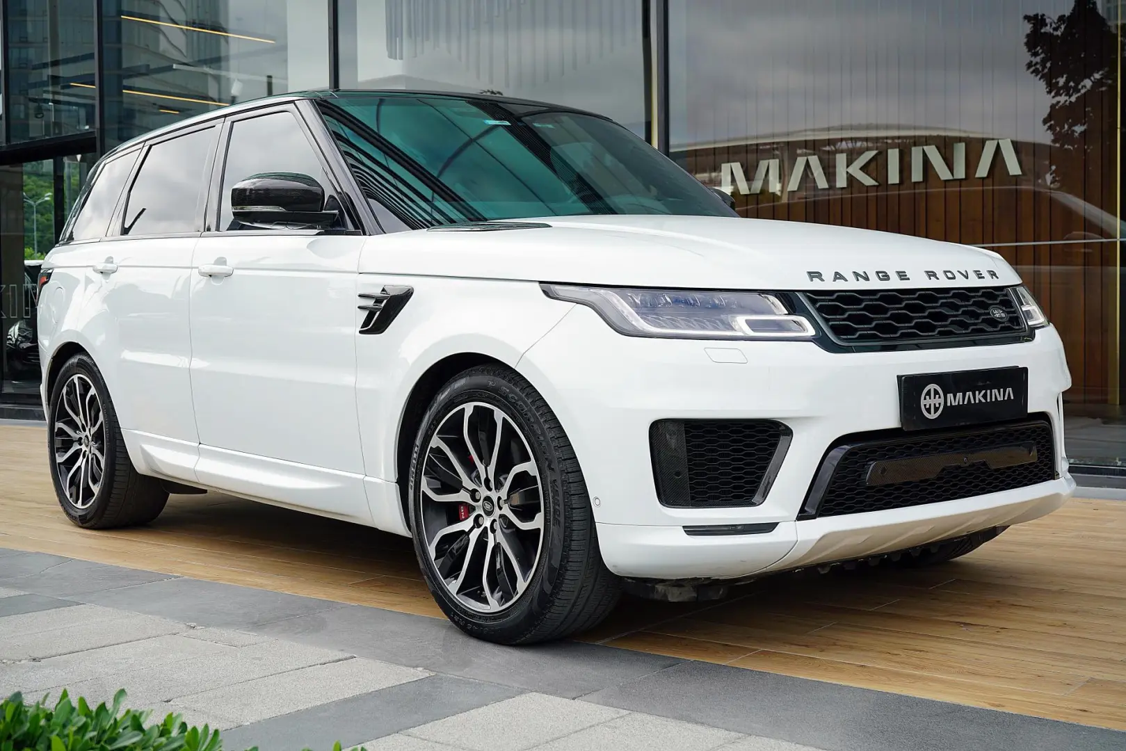 Land Rover Range Rover Range Rover 2.0 PHEV404 Hybrid Autobiography 1