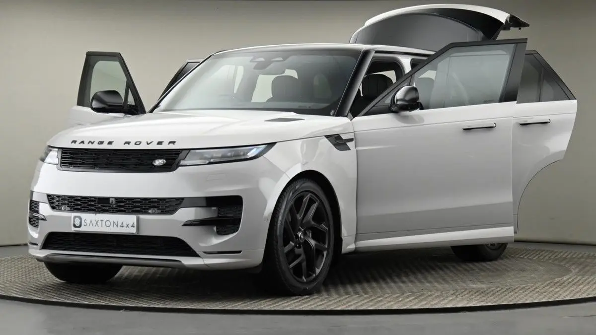 Land Rover Range Rover Sport Range Rover Sport 3.0 Mhev D300 Dynamic SE 4