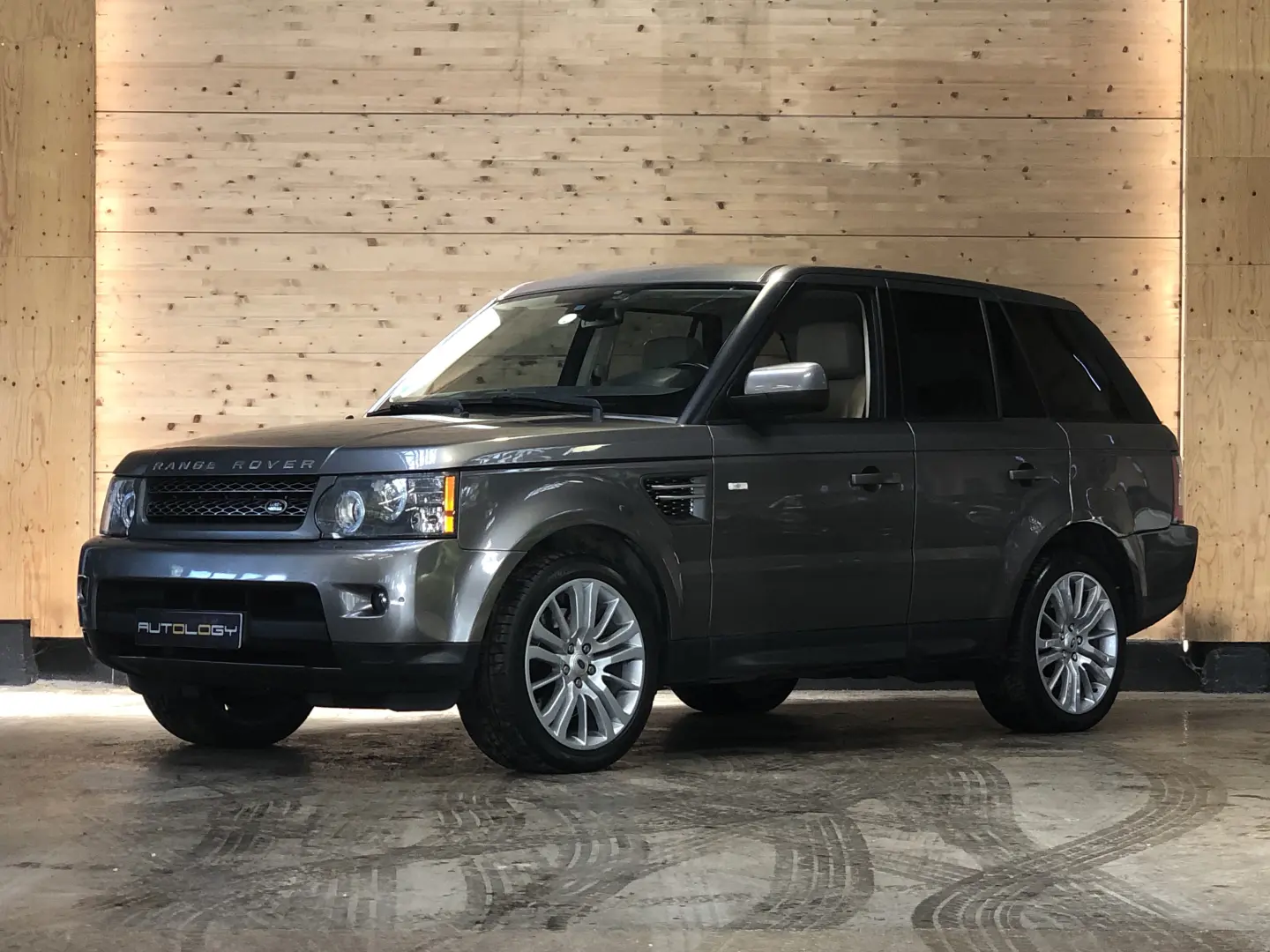 Land Rover Range Rover Range Rover 3.0 TDV6 HSE 0