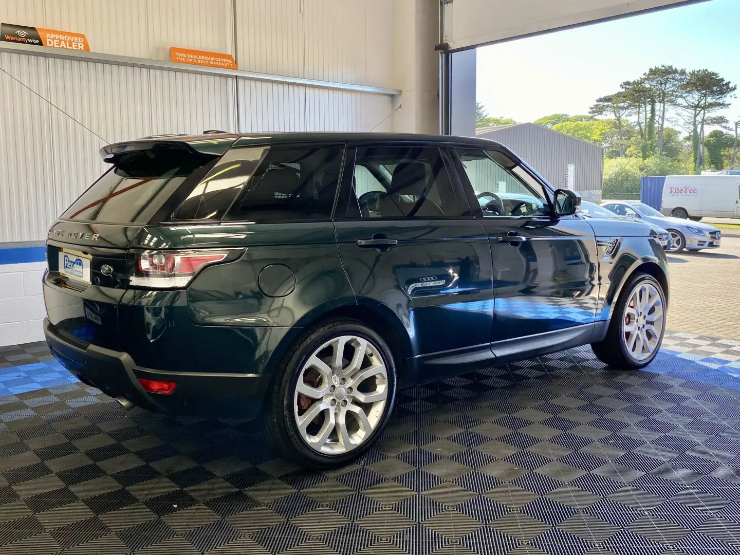 Land Rover Range Rover Sport Range Rover Sport 3.0 SDV6 HSE Dynamic 6