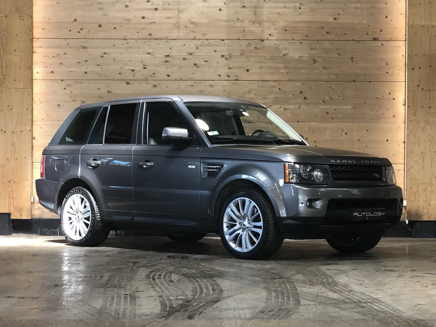 Land Rover Range Rover Range Rover 3.0 TDV6 HSE 1