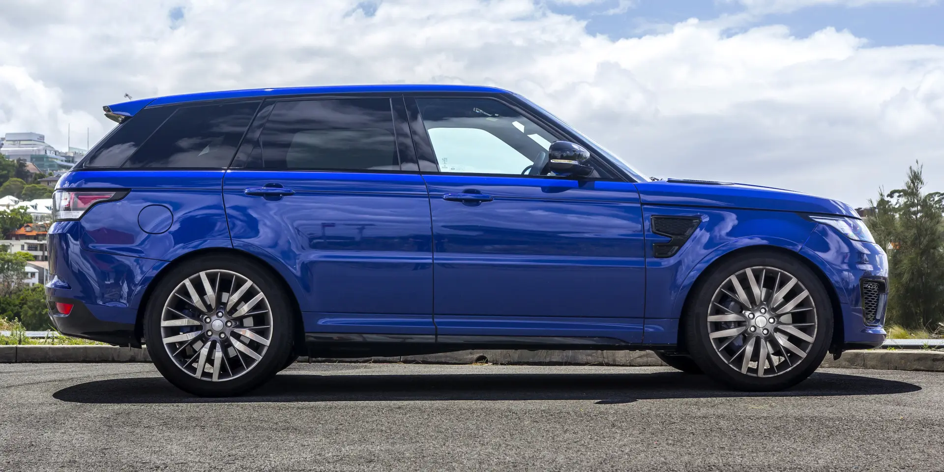 Land Rover Range Rover Sport Range Rover Sport 5.0 S/C V8 SVR 7