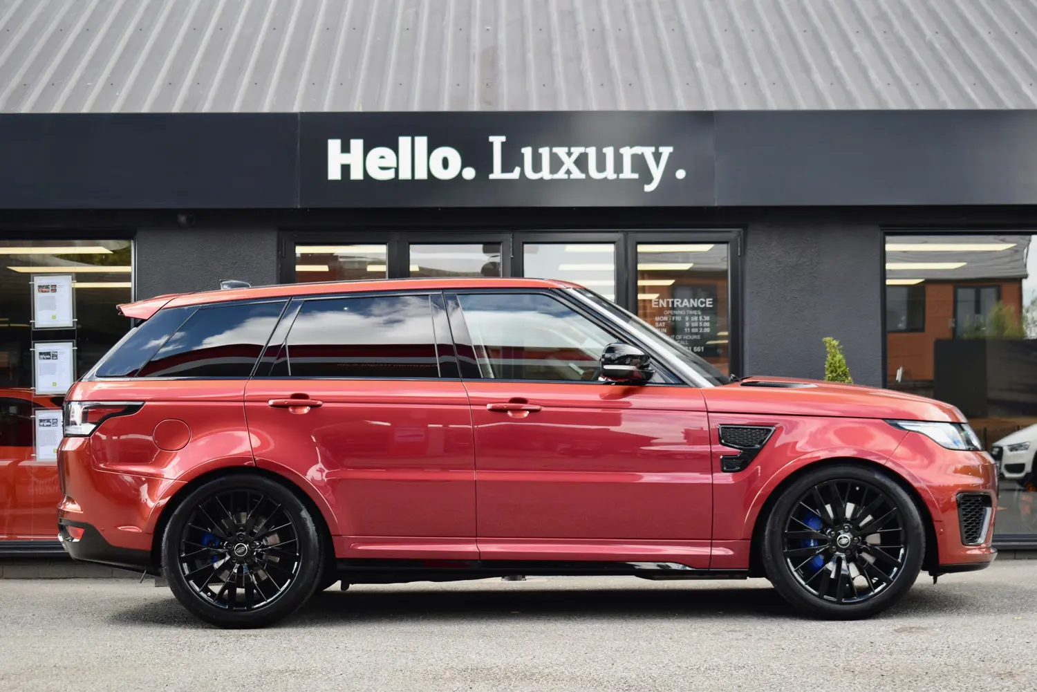 Land Rover Range Rover Sport Range Rover Sport 5.0 S/C V8 SVR 4