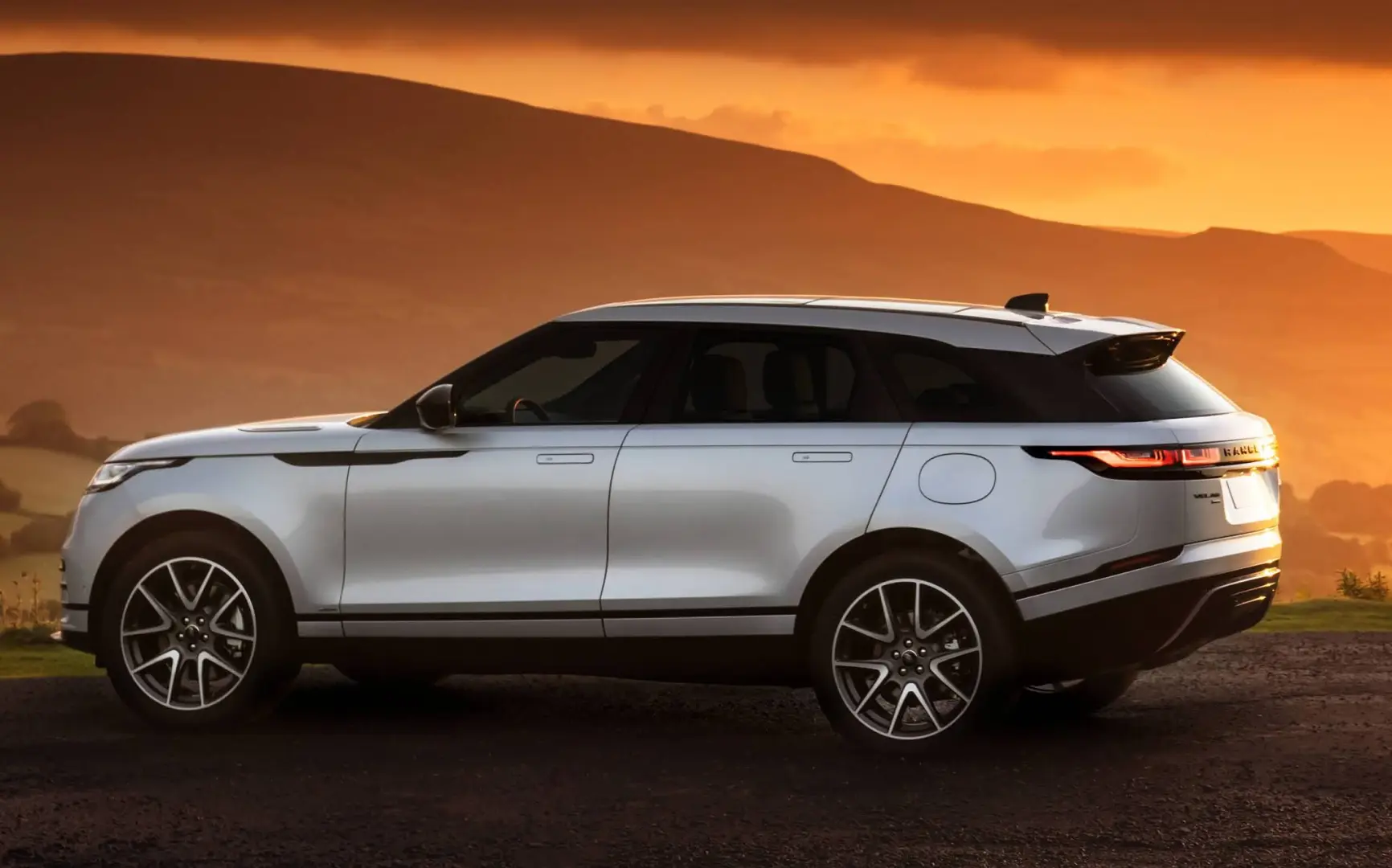 Land Rover Range Rover Velar Range Rover Velar 2.0 D204 HSE 2