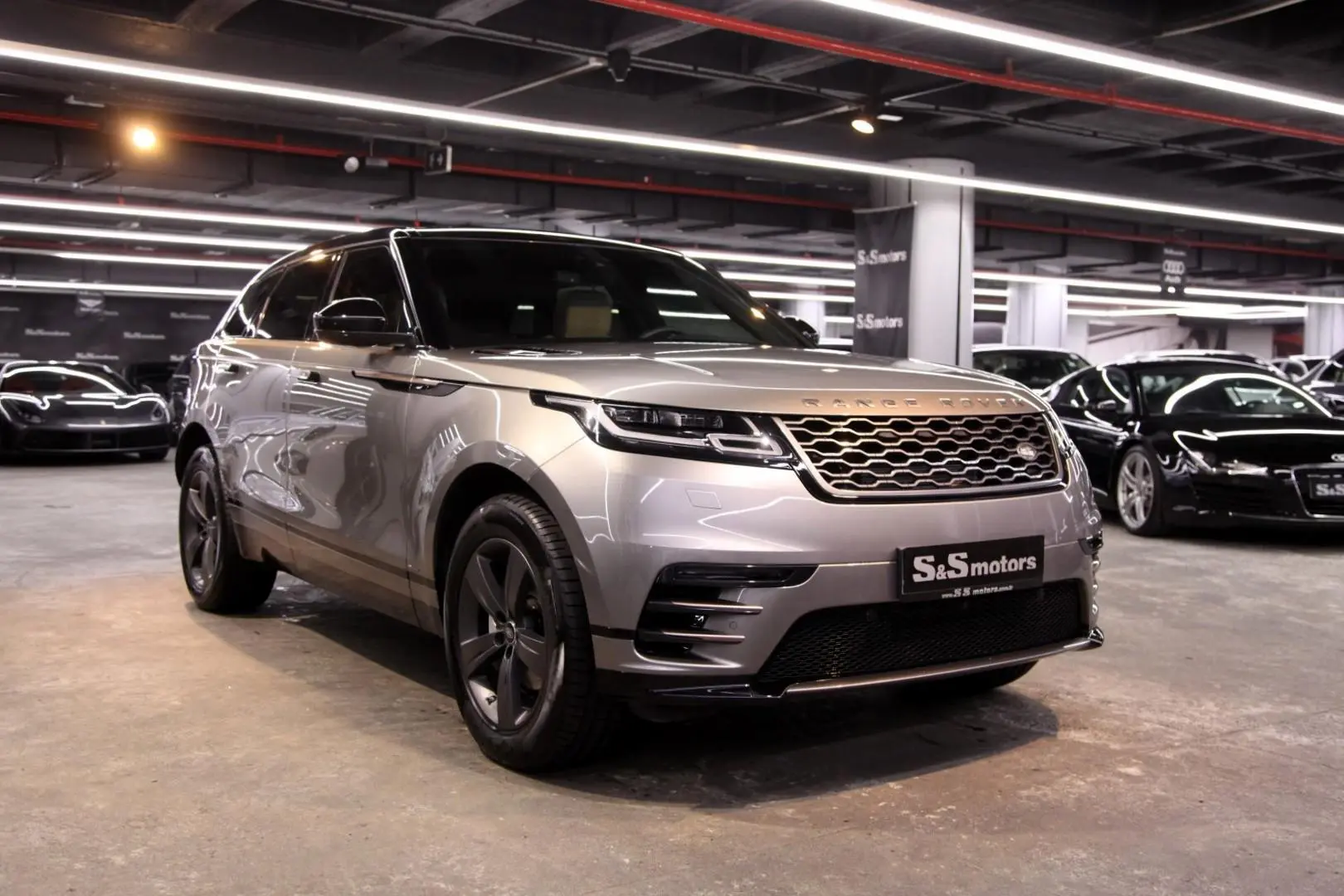 Land Rover Range Rover Velar Range Rover Velar 2.0 TD4 D180 AWD 6