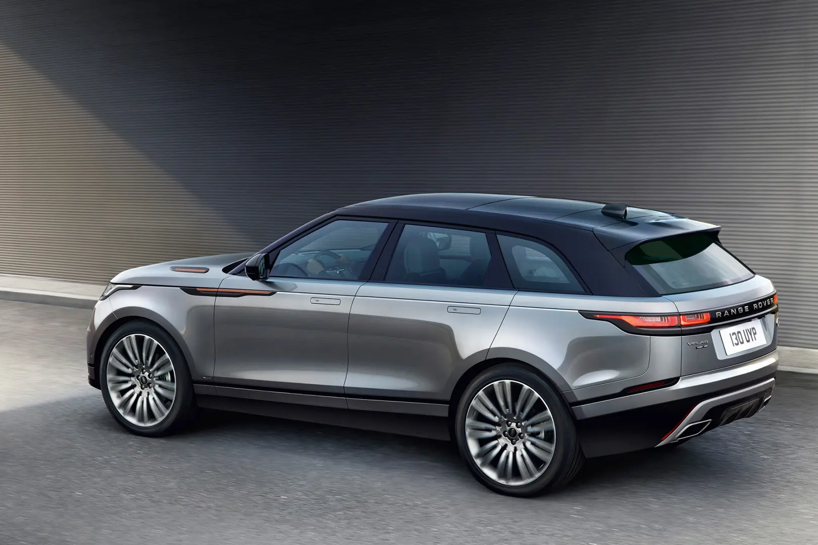 Land Rover Range Rover Velar Range Rover Velar 2.0 TD4 D180 AWD 7