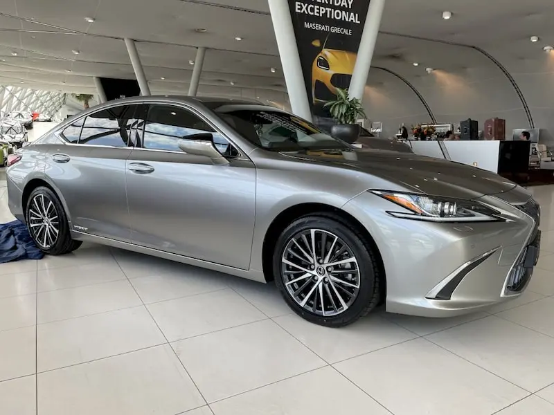 Lexus ES ES 300h Business E-CVT 3