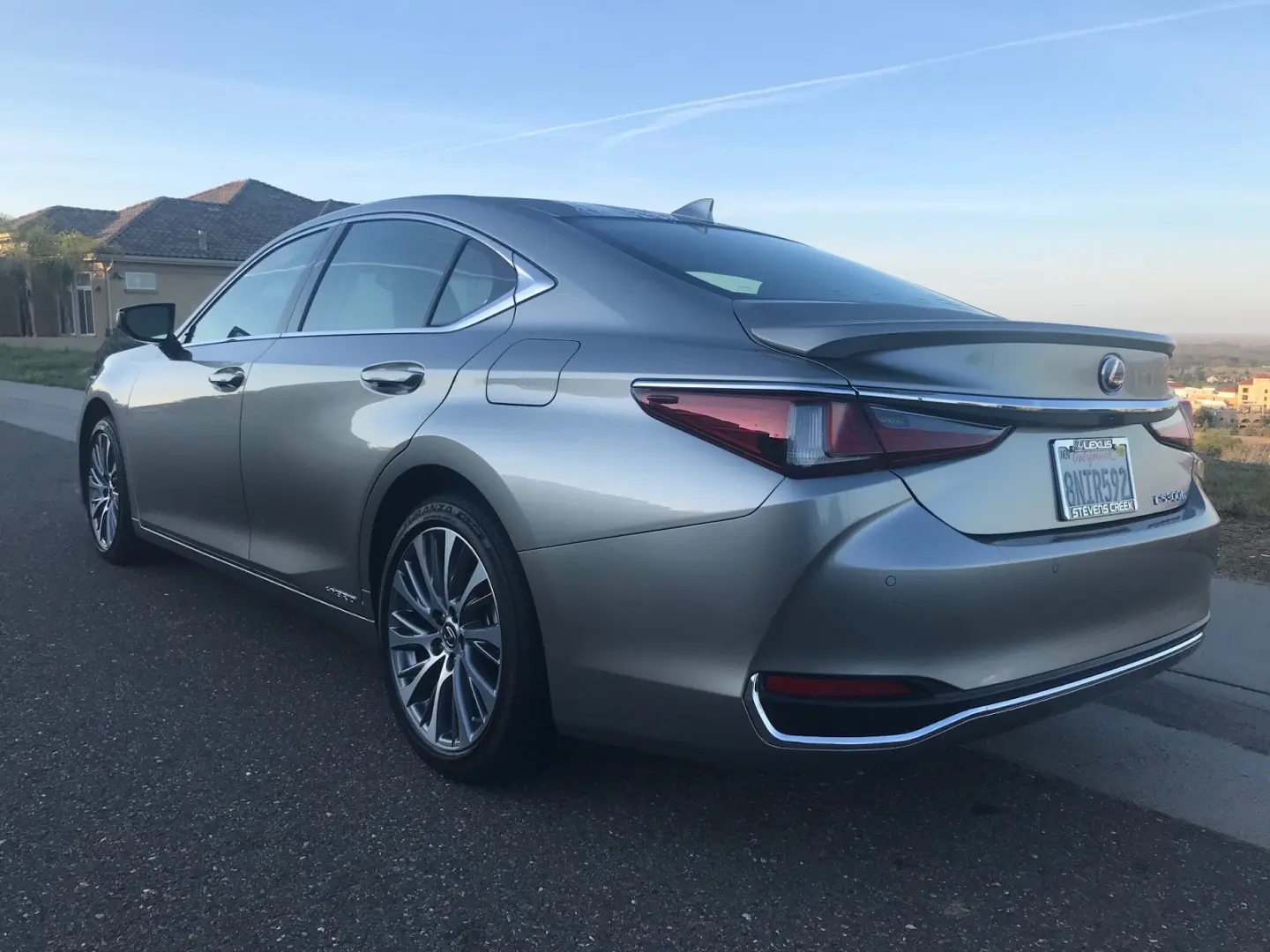 Lexus ES ES 300h Business Plus e-CVT 1