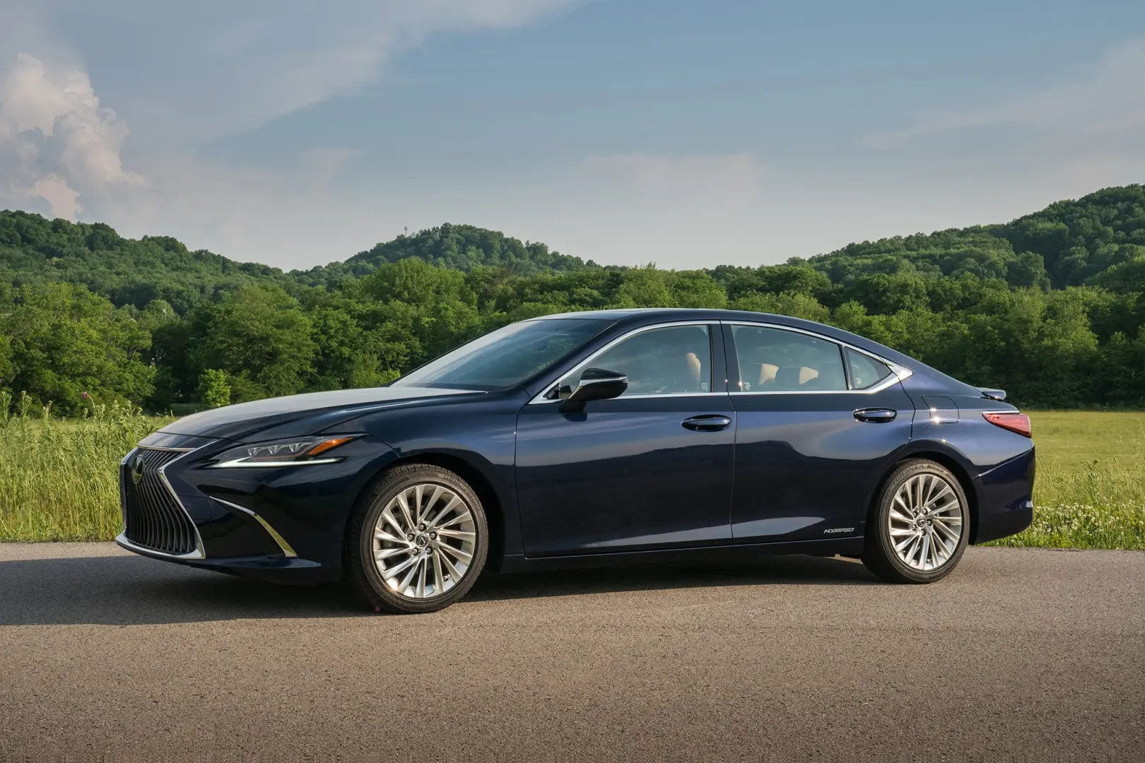 Lexus ES ES 300h Executive e-CVT 2