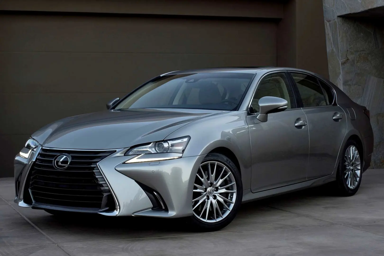 Lexus GS GS 300h Exclusive e-CVT 3