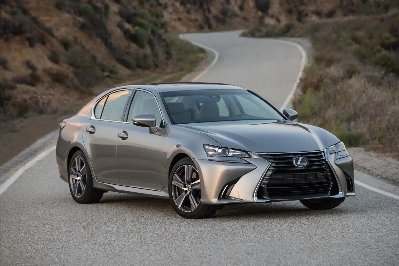 Lexus GS GS 300h F Sport e-CVT 5
