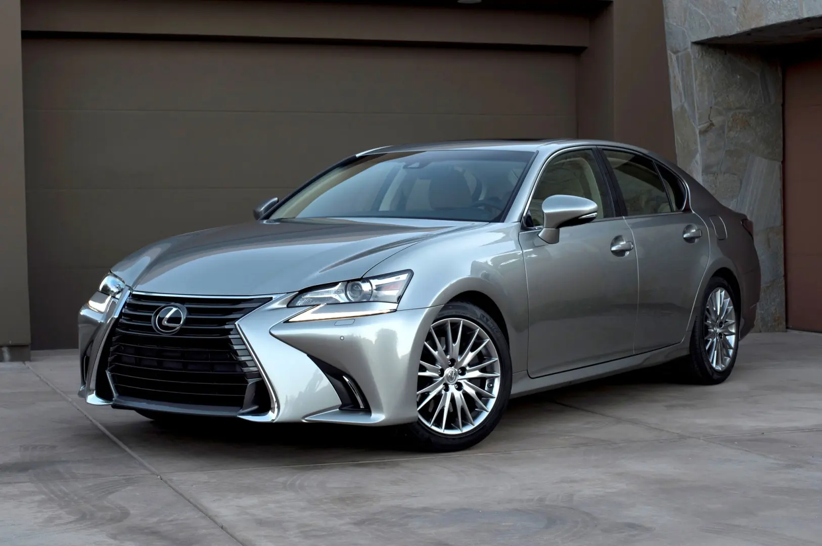 Lexus GS GS 200t F Sport Plus 0