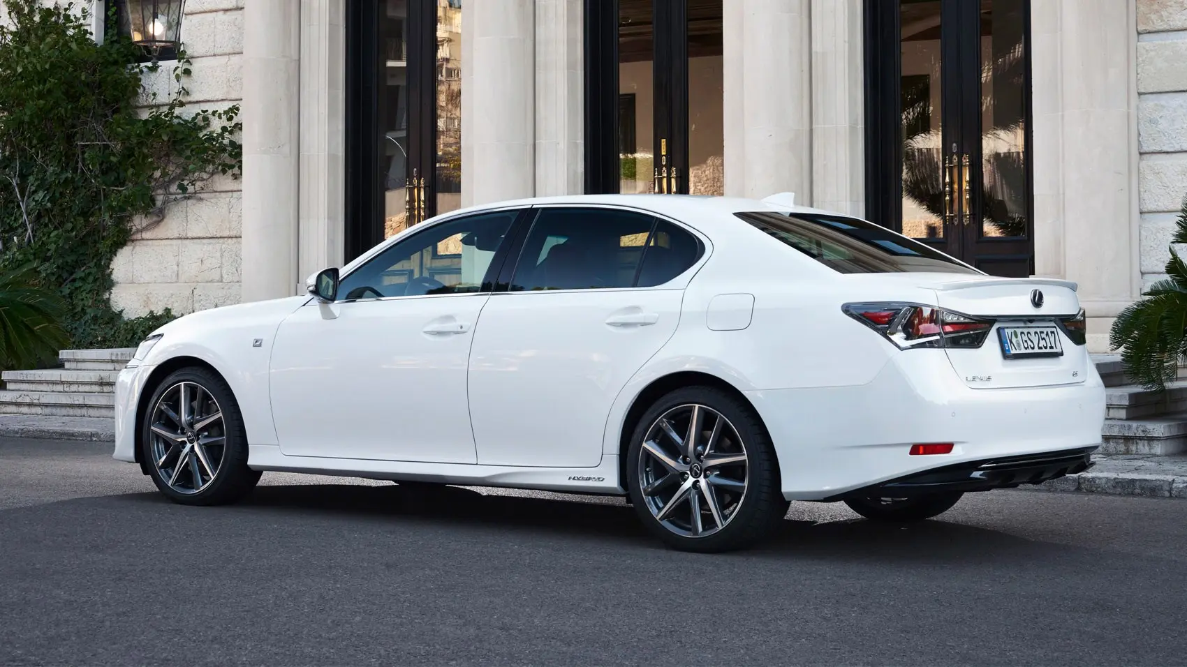 Lexus GS GS 300h Luxury Plus CVT 5