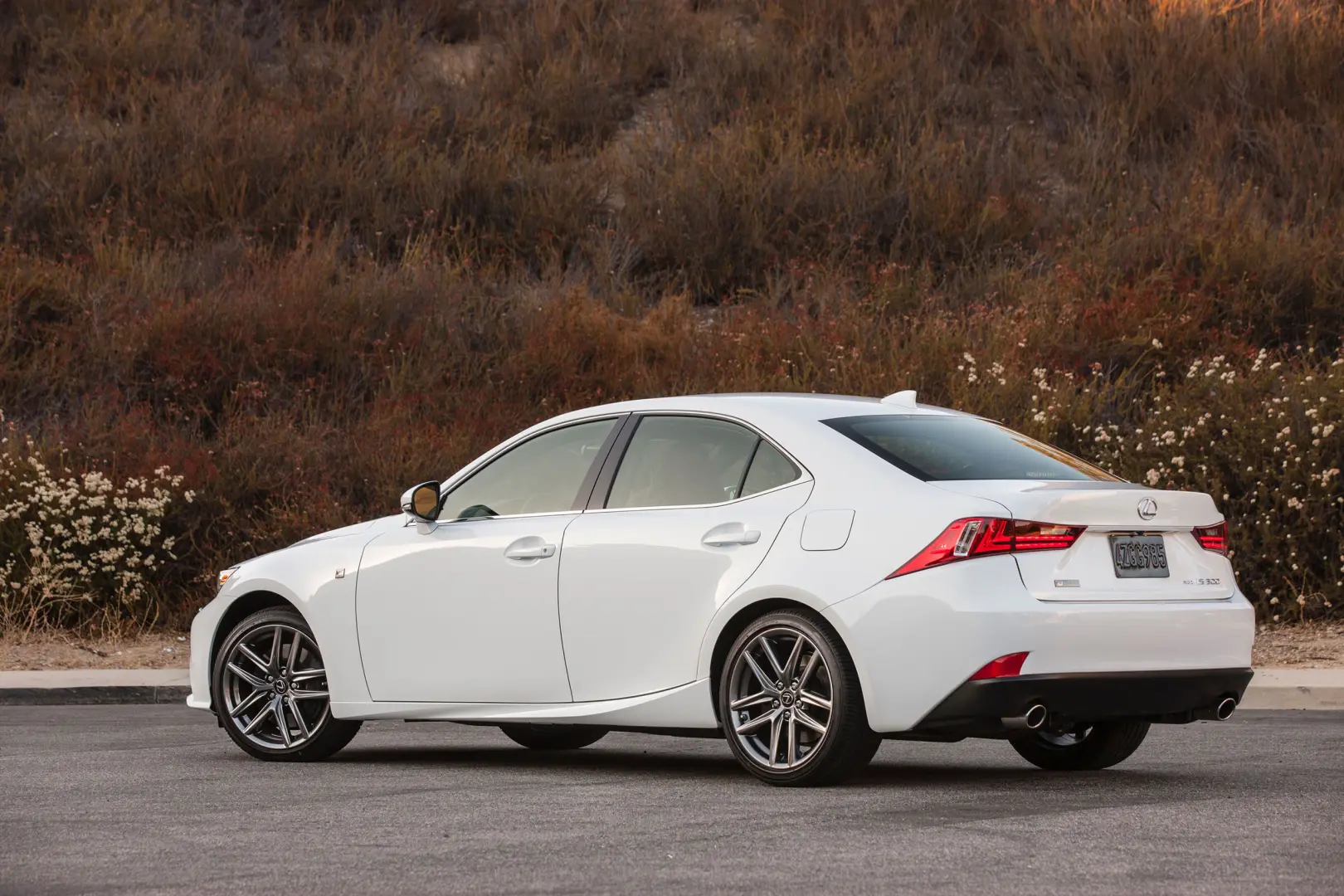 Lexus IS IS 300h Entry Plus CVT 0