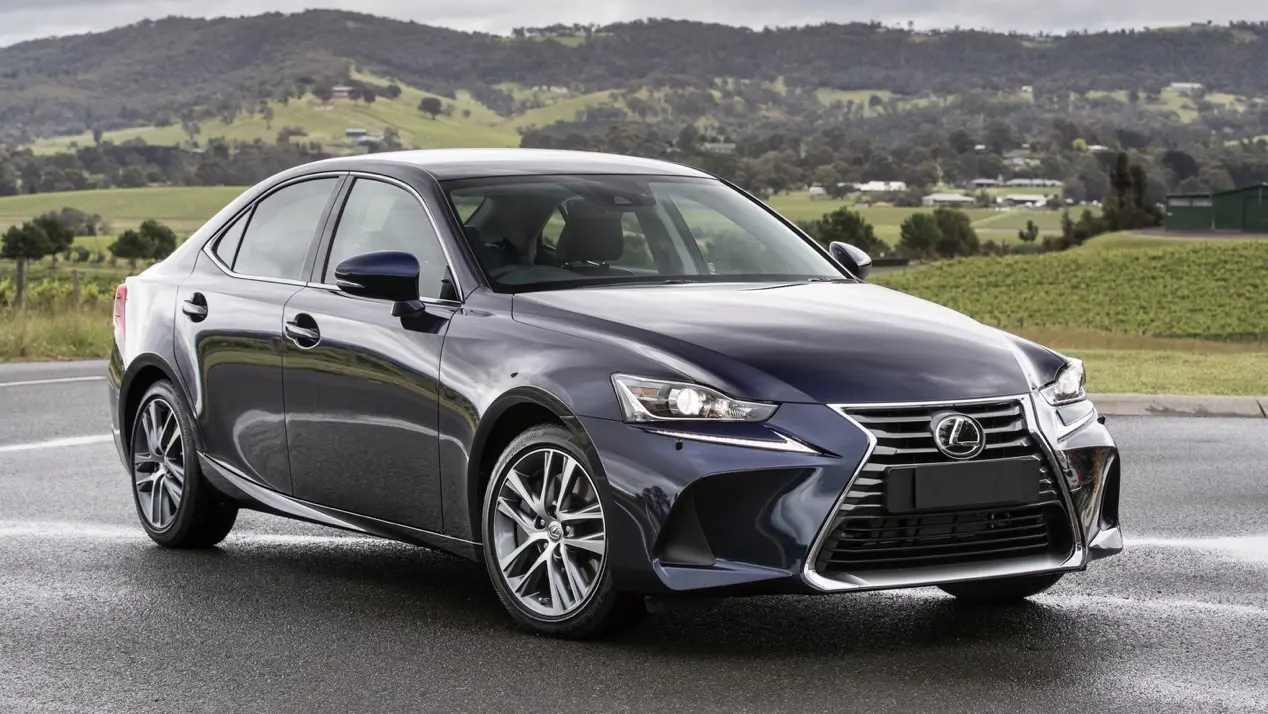 Lexus IS IS 300h Executive e-CVT 7