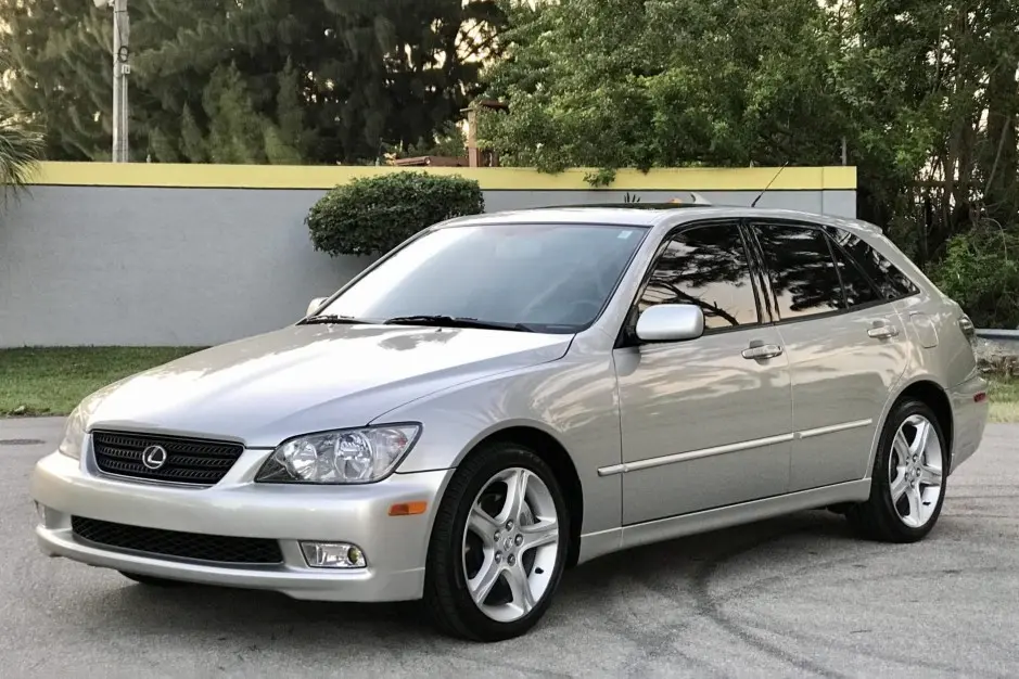Lexus IS IS Sport Cross 200 Executive 3