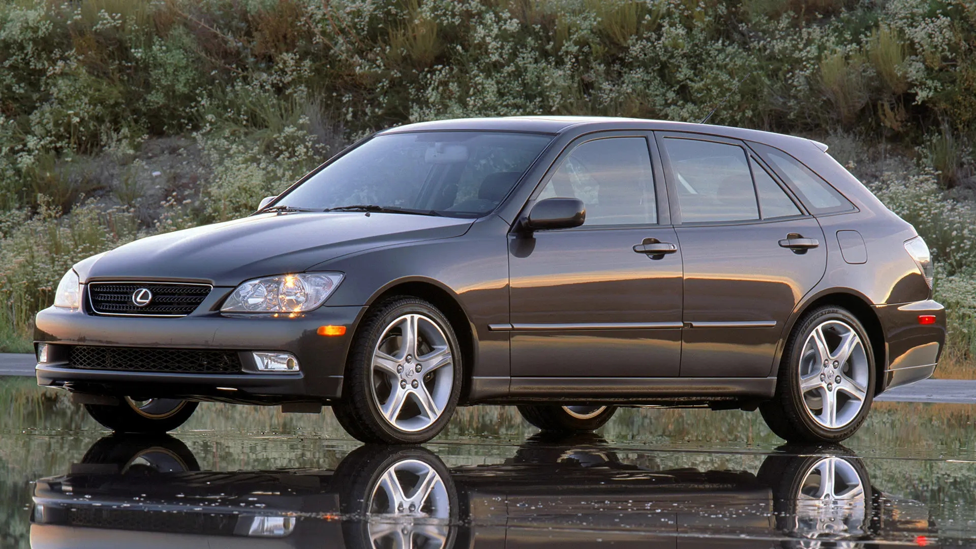 Lexus IS IS Sport Cross 300 Sport 4