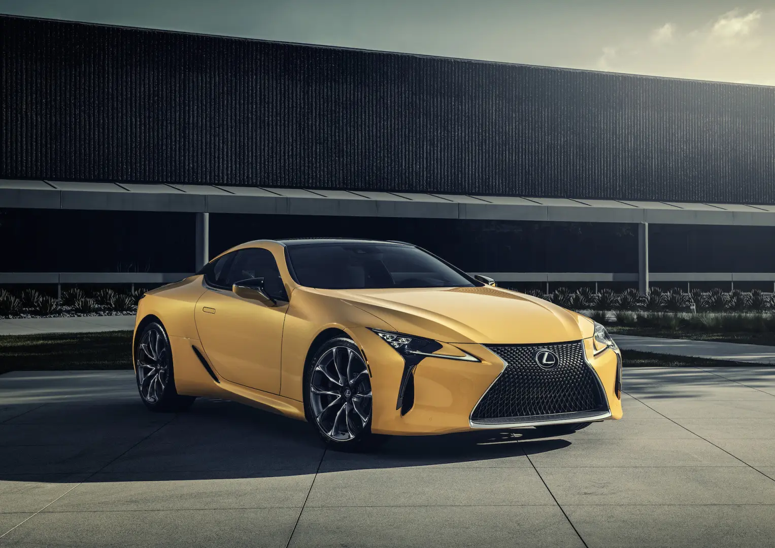 Lexus LC LC 500h Sport 6