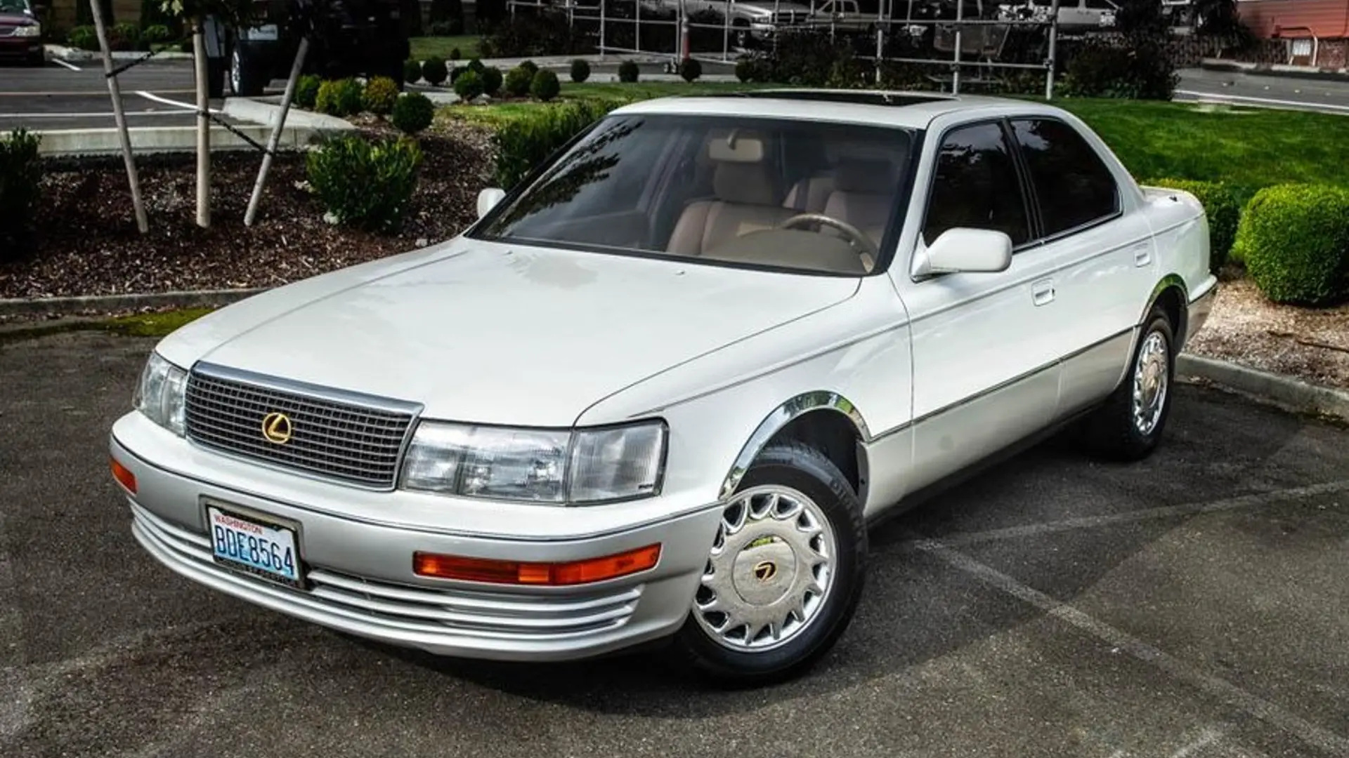 Lexus LS LS 400 0
