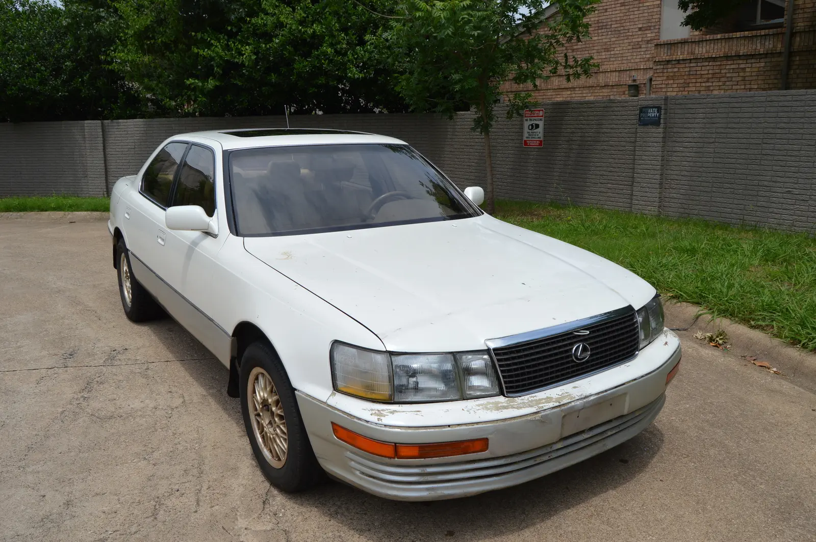 Lexus LS LS 400 6