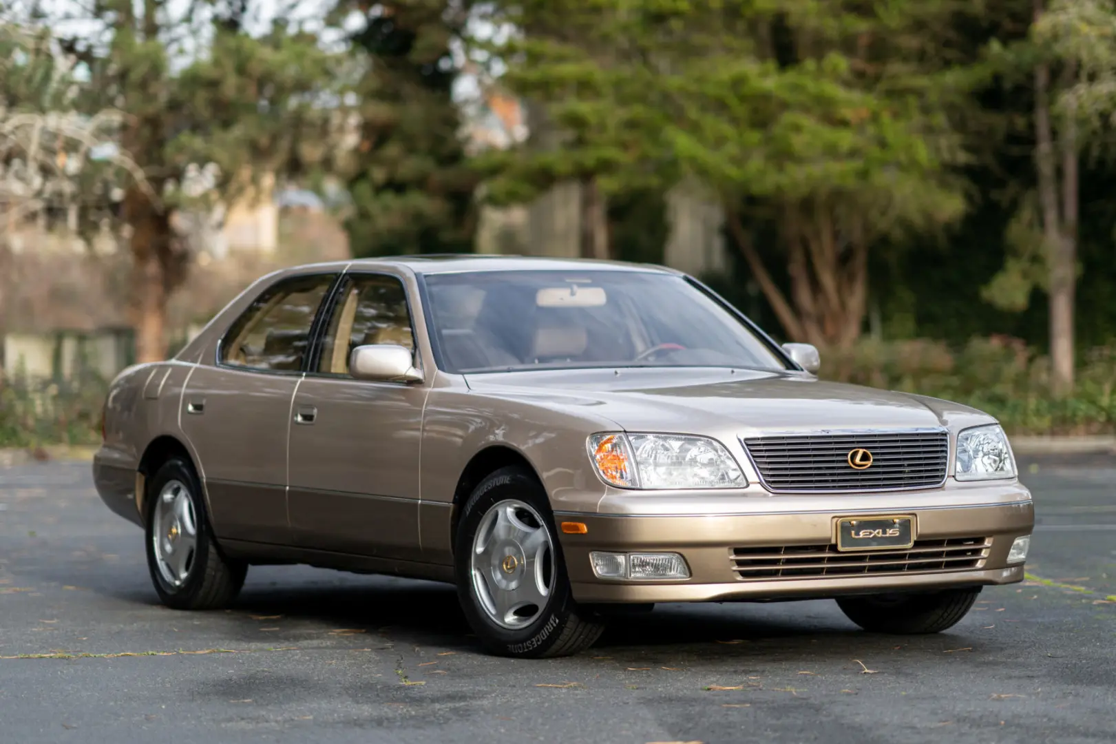 Lexus LS LS 400 1