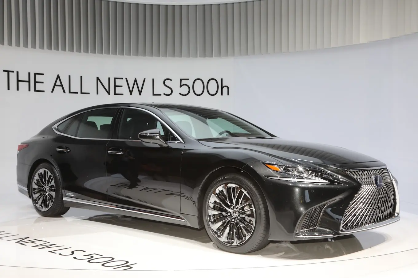 Lexus LS LS 500h Business Multi Stage Hybrid 5