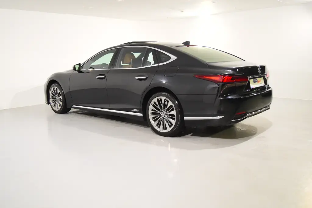 Lexus LS LS 500h Exclusive Multi Stage Hybrid AWD 6