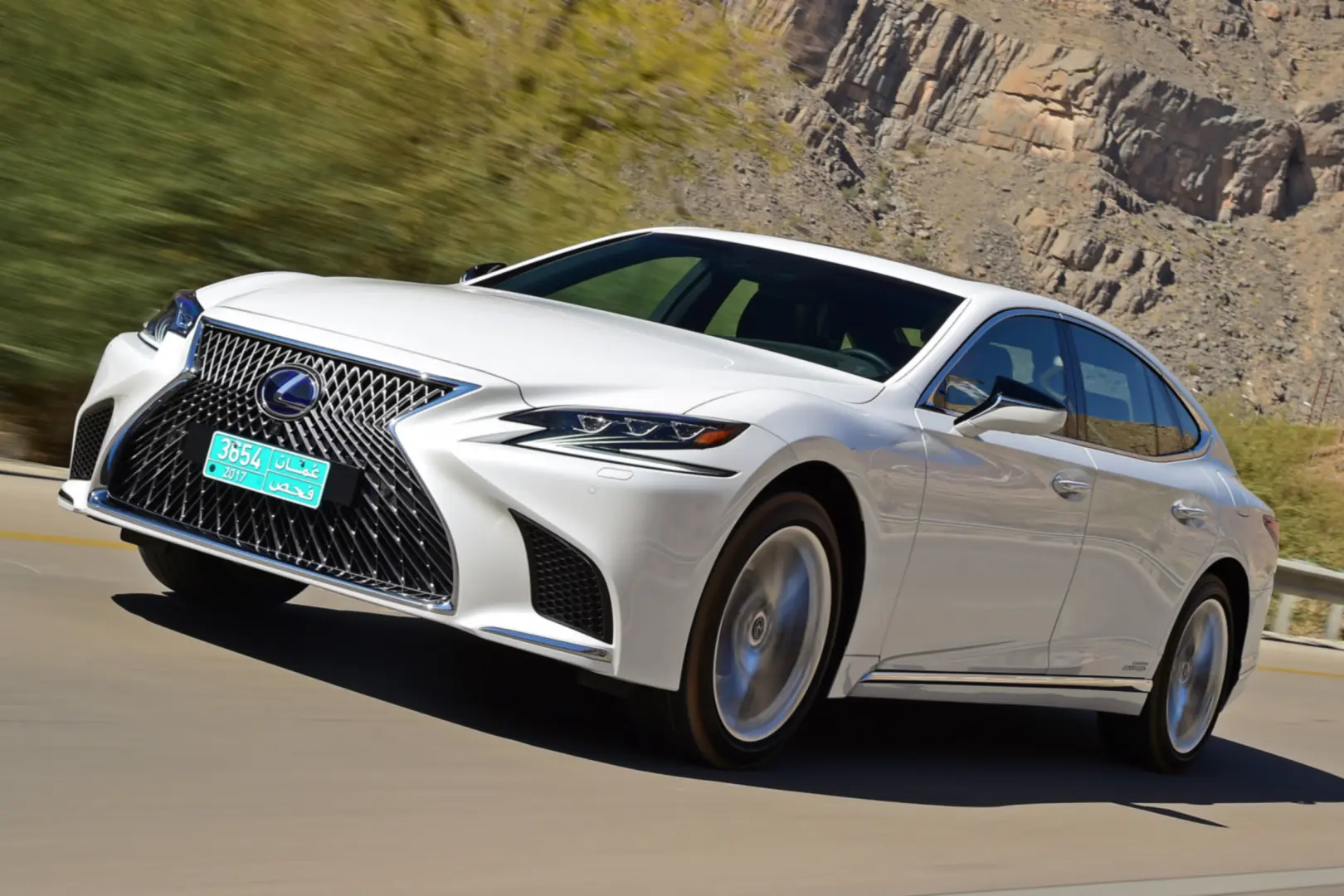 Lexus LS LS 500h Executive Multi Stage Hybrid AWD 6
