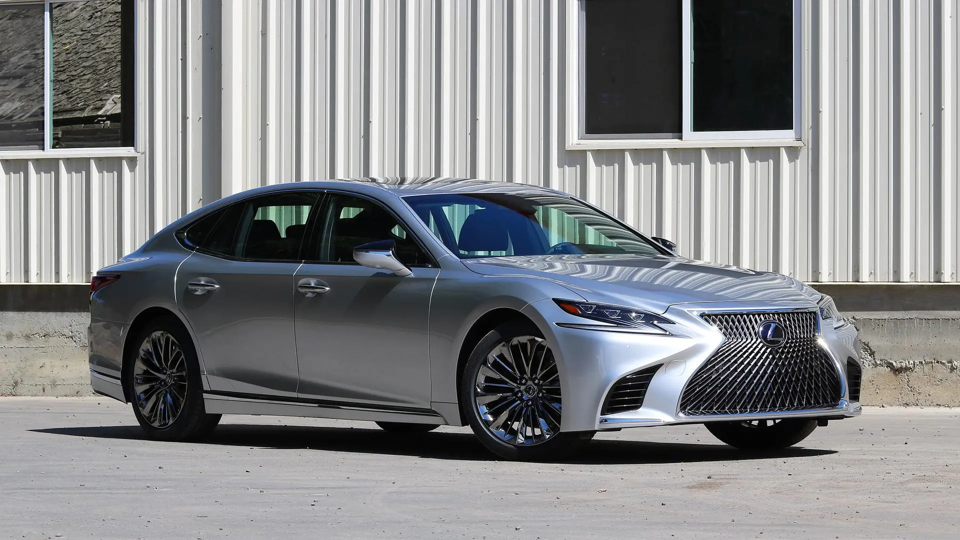 Lexus LS LS 500h Executive Multi Stage Hybrid AWD 7