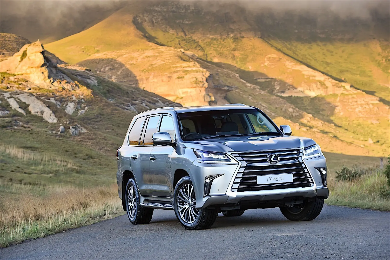 Lexus LX LX SUV 450d V8 AWD 4