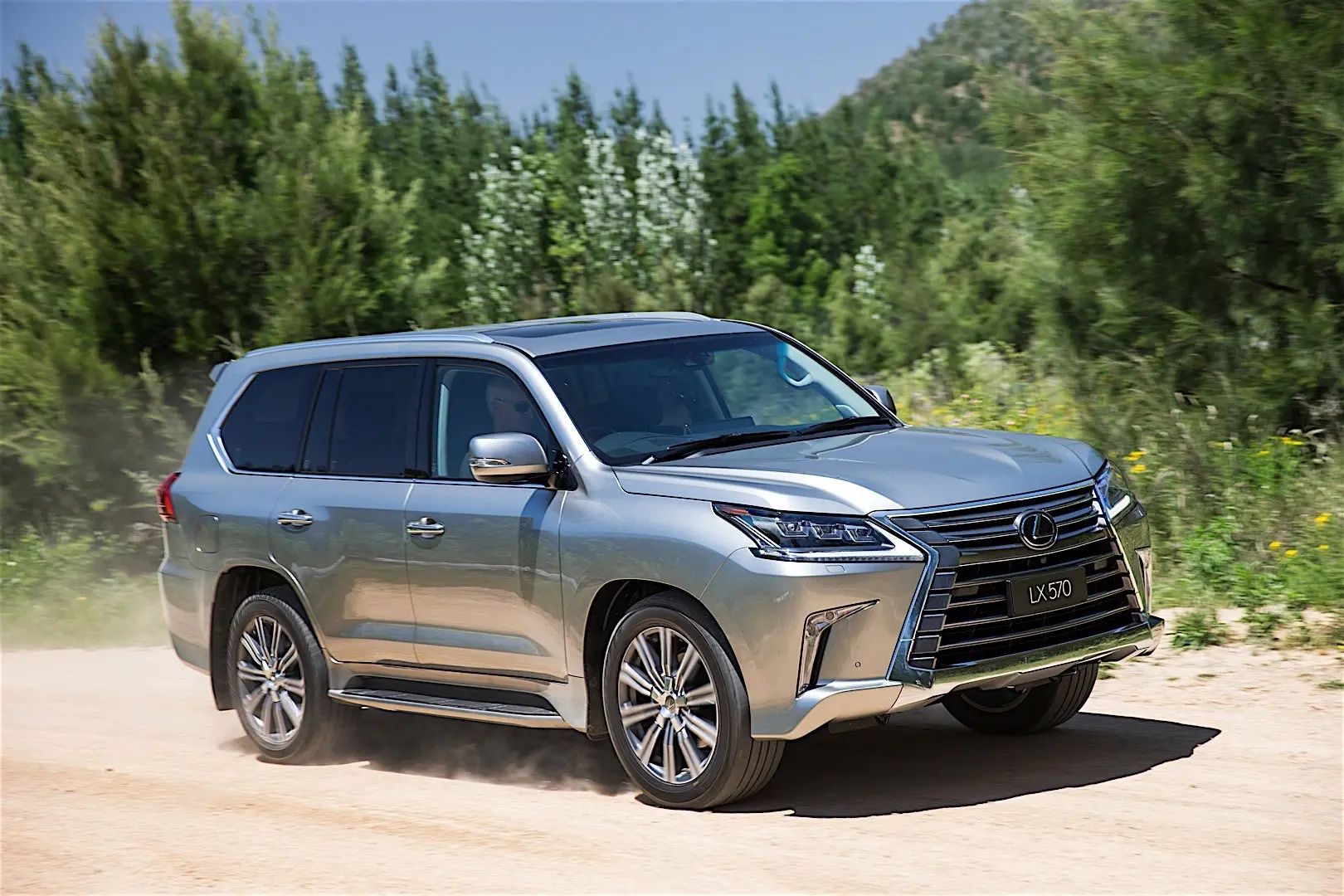 Lexus LX LX SUV 450d V8 AWD 5