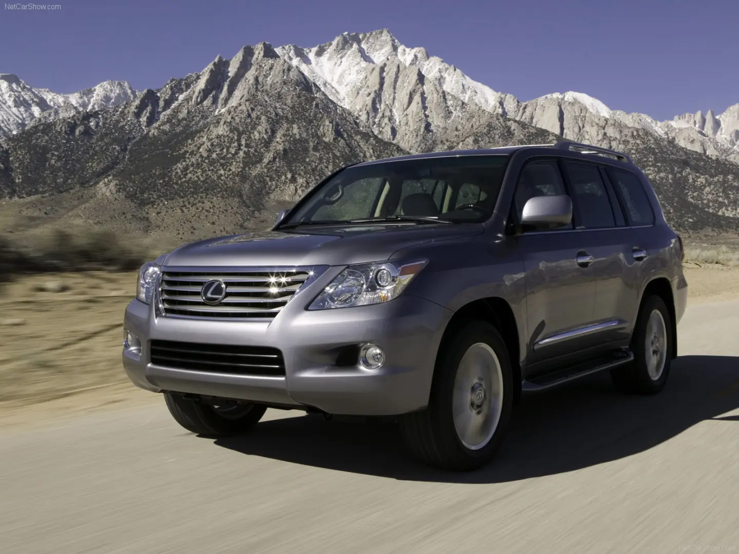 Lexus LX LX SUV 570 V8 AWD 4